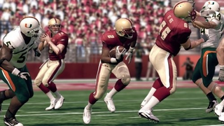 Illustration for article titled See 29 Teams in 28 Screens of NCAA Football 11
